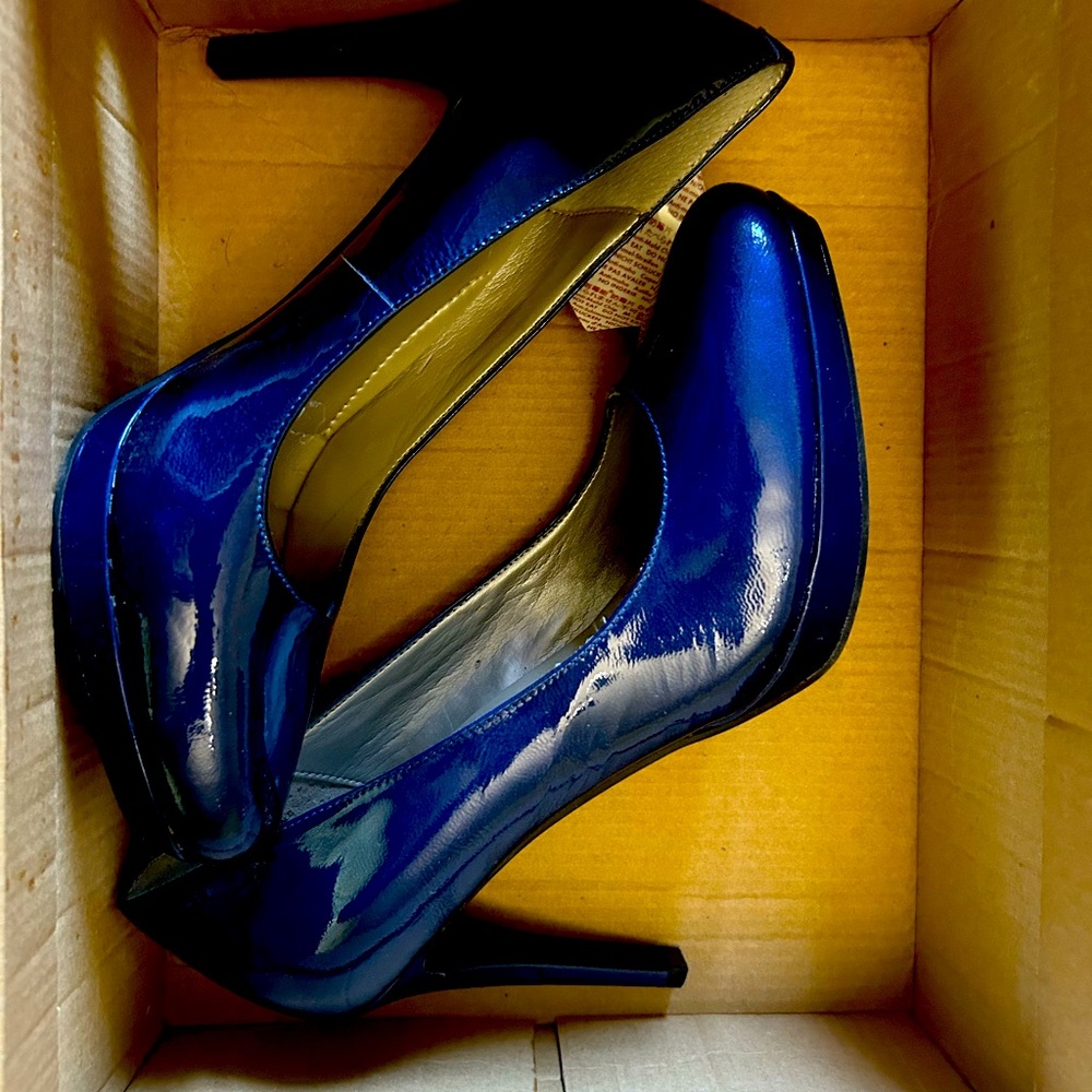 MTNY cobalt blue heels